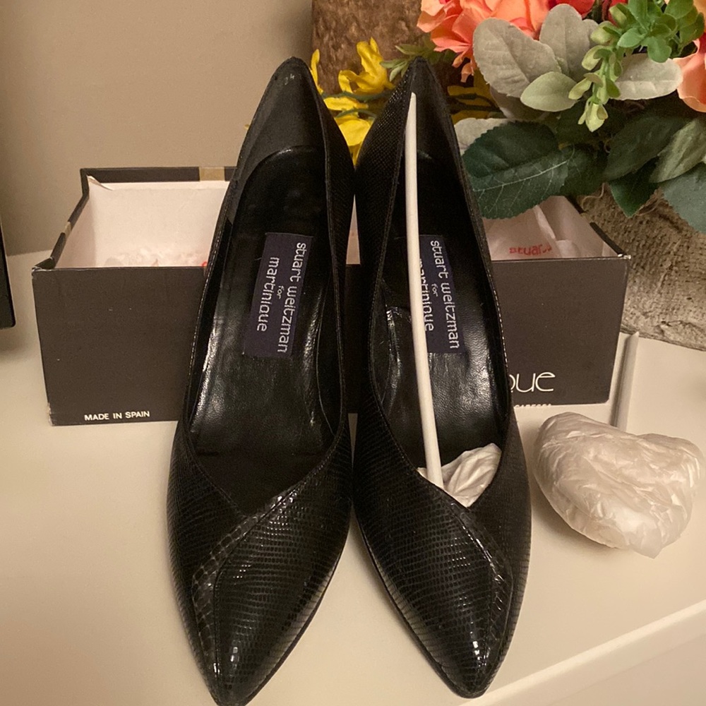 Stuart Weitzman for Martinique, made in Spain.  EUC in original box.